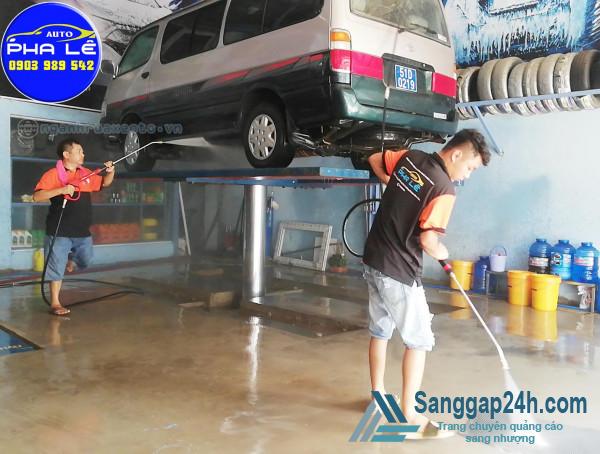 Sang tiệm rửa - sửa xe