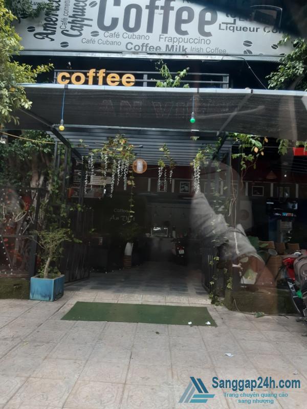 Sang nhanh quán cafe đường NA7 giao DA8 khu dân cư Việt Sing ngay góc ngã tư.