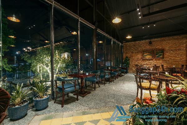 Sang quán bar - karaoke