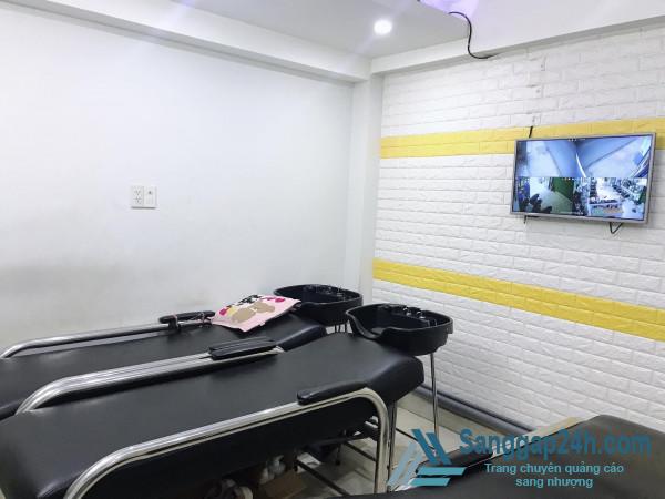 Sang tiệm tóc - nail