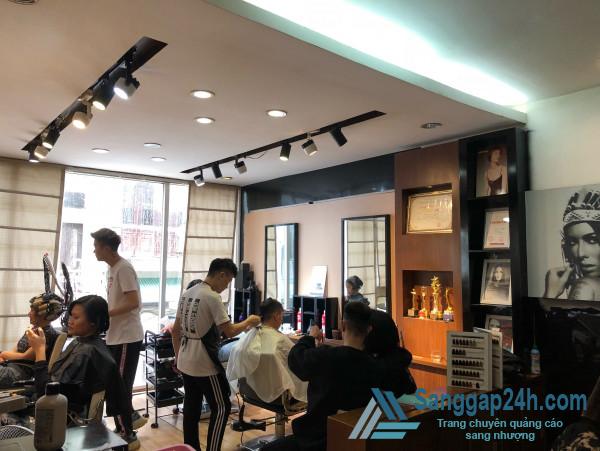 Sang tiệm tóc - nail