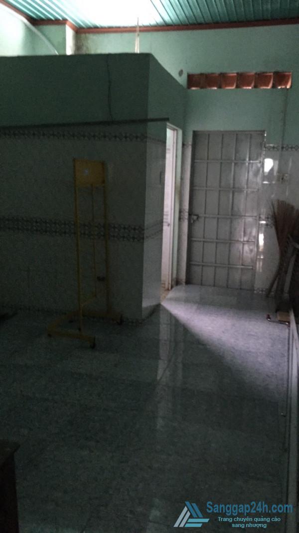 Sang tiệm tạp hóa - sữa