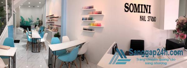 Sang tiệm tóc - nail