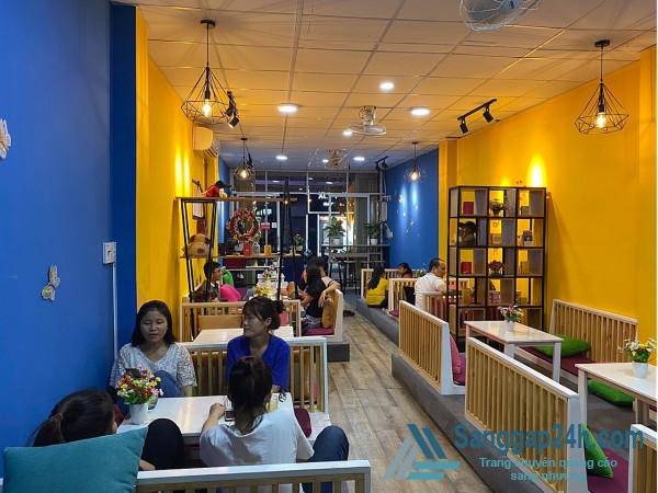 Quán trà sữa - sinh tố