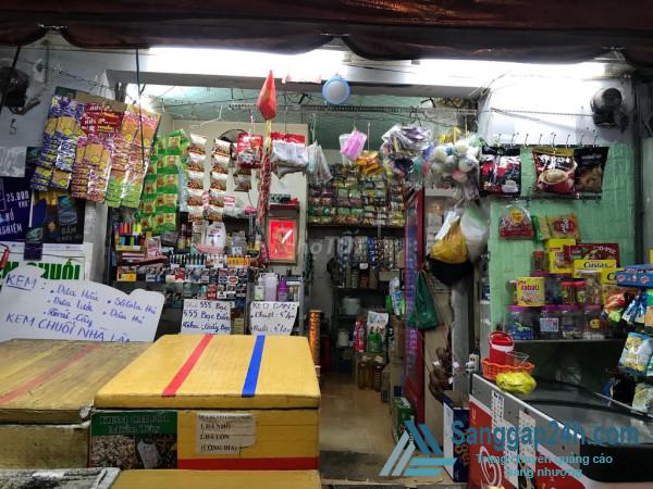 Sang tiệm tạp hóa - sữa