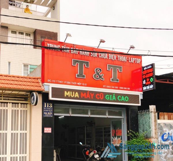 Sang nhanh mặt bằng cửa hàng điện thoại, nằm khu dân cư đông đúc, trung tâm quận 12.