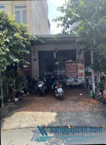 Cần sang nhanh quán cơm mặt tiền đường Bình Hòa, phường Bình Chiểu, quận Thủ Đức.