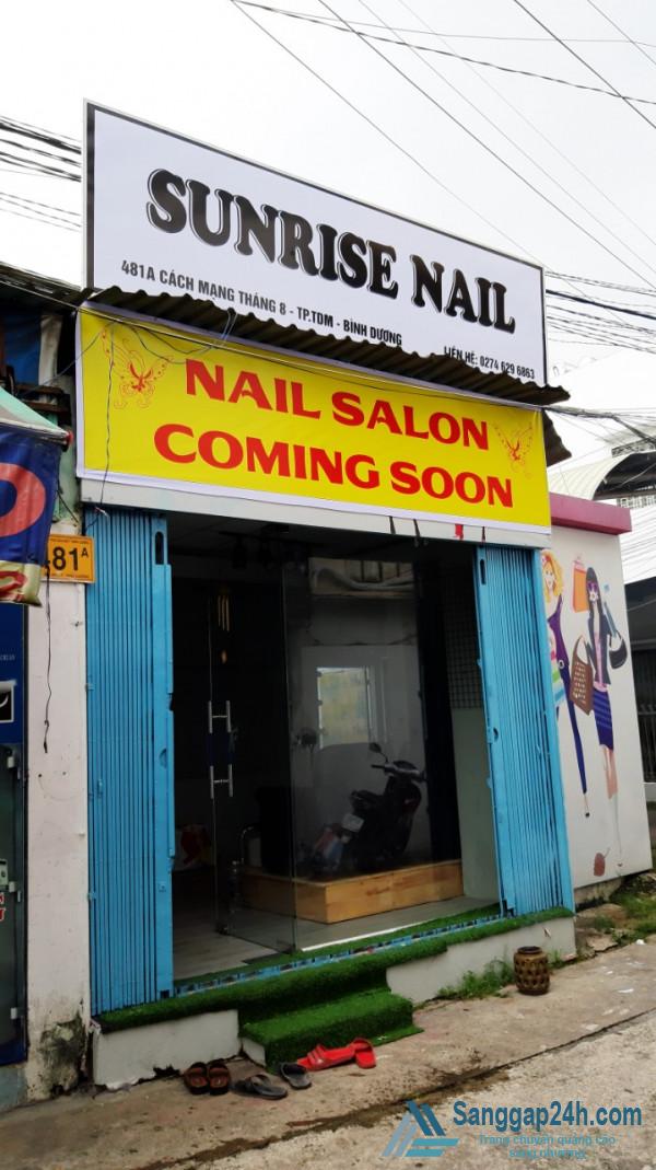 Sang tiệm tóc - nail