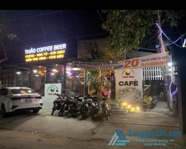 Sang nhanh quán cafe tại đường Phạm Văn Thuận, phường Tam Hiệp, thành phố Biên Hoà.