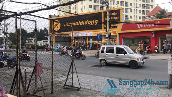 Sang tiệm rửa - sửa xe