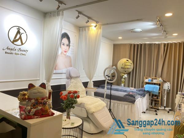 Sang nhượng HomeSpa cao cấp nằm trong khu chung cư bậc nhất đường Bến Vân Đồn, quận 4.