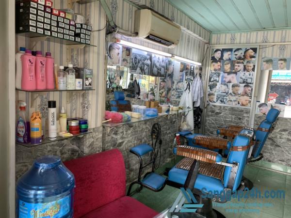 Sang tiệm tóc - nail