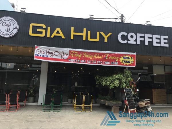 Sang quán cà phê nằm mặt tiền đường ở khu dân cư Thuận Giao, Bình Dương.