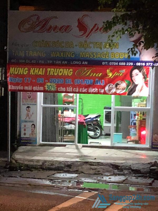 Sang nhượng spa nằm trung tâm thành phố Tân An, tỉnh Long An.