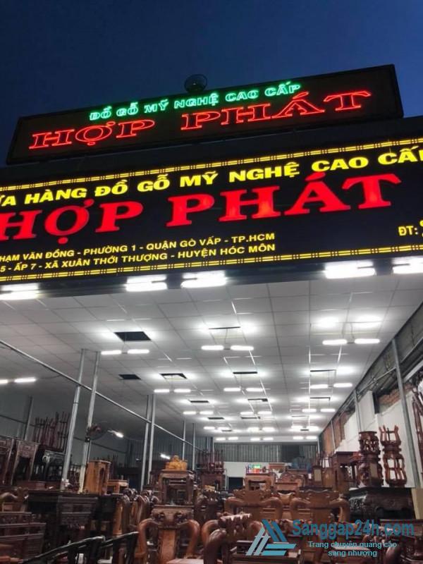 Sang mặt bằng rộng nằm mặt tiền đường  Phạm Văn Đồng, phường 1, quận Gò Vấp.