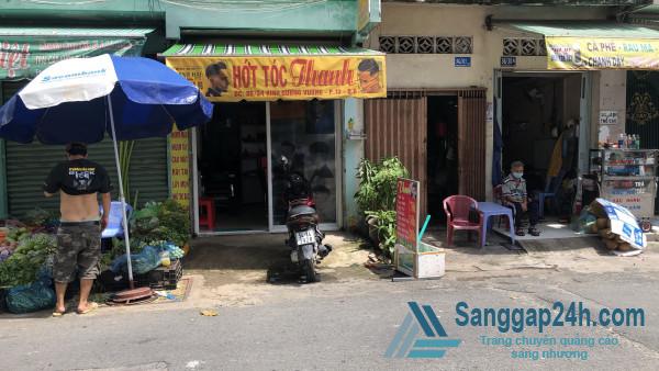 Sang nhượng tiệm tóc nam, nằm trung tâm quận 6, khu dân cư đông sầm uất.