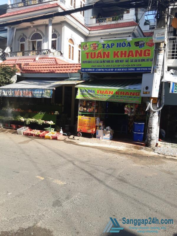 Sang nhanh tiệm tạp hóa nằm khu dân cư đông, mặt tiền đường, trung tâm quận Gò Vấp.