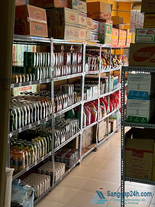 Sang tiệm tạp hóa - sữa