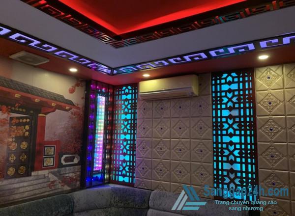 Sang quán bar - karaoke