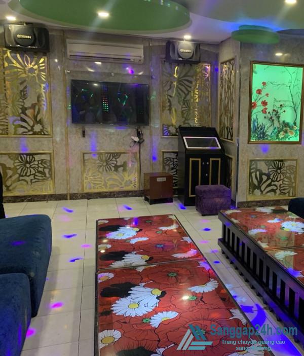 Sang quán bar - karaoke