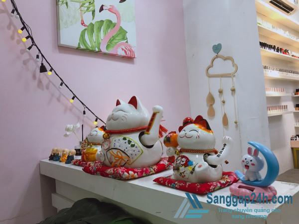 Sang tiệm tóc - nail