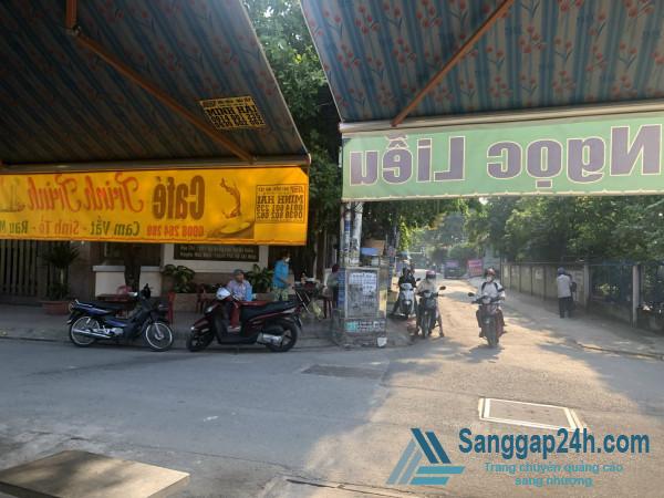 Sang nhà thuốc tây