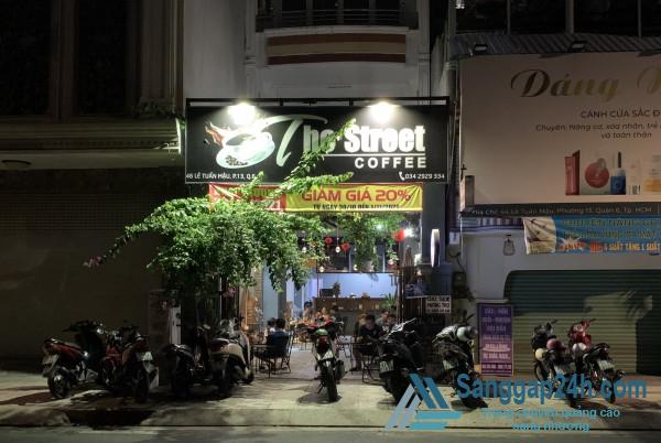 Sang gấp quán cafe nằm mặt tiền đường lớn, khu dân cư đông đúc, trung tâm quận 6.
