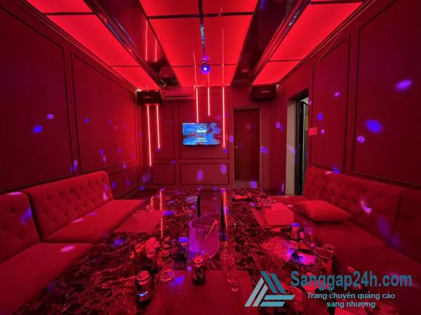 Sang quán bar - karaoke