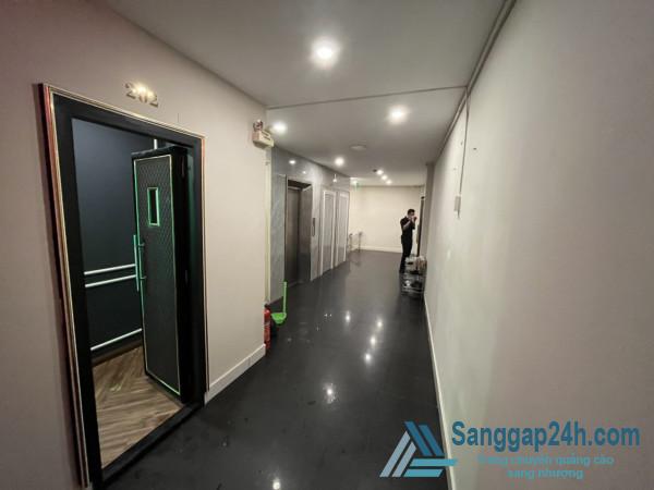 Sang quán bar - karaoke