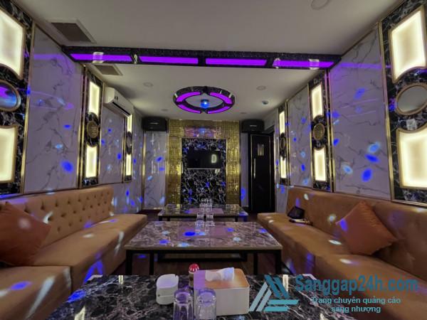Sang nhượng quán Karaoke 7 lầu, 15 phòng hát, mặt tiền Trần Hưng Đạo, trung tâm quận 1.