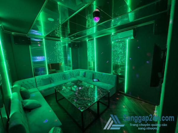 Sang quán bar - karaoke