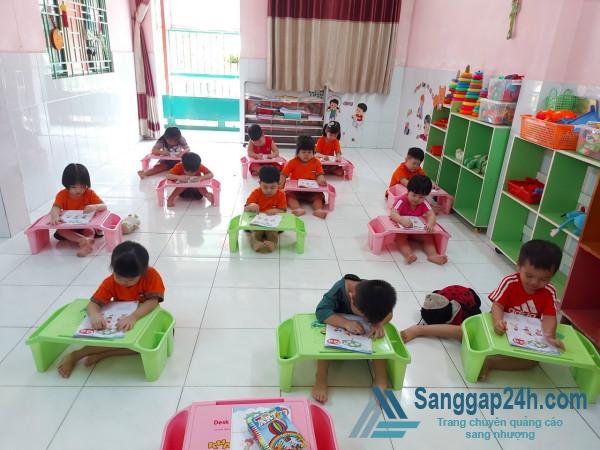 Sang trường mầm non nằm ngay ngã tư Nguyễn Oanh và Phan văn Trị, quận Gò Vấp.
