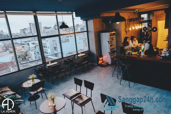 Sang quán bar - karaoke