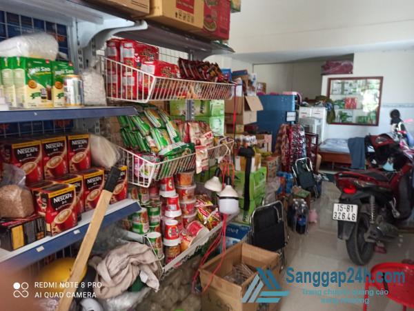 Sang tiệm tạp hóa - sữa