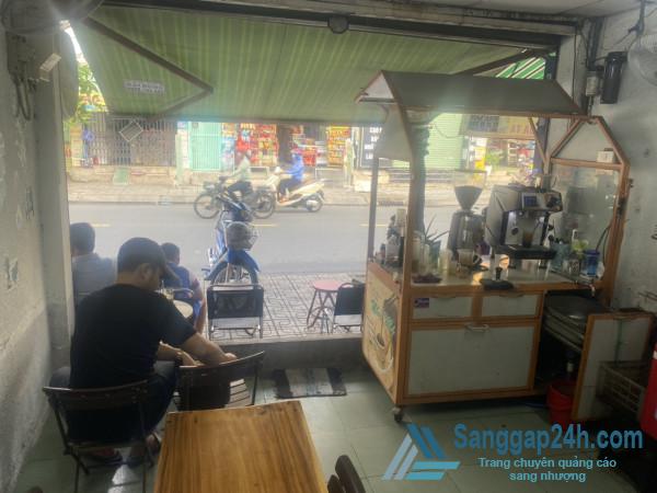 Sang quán cafe