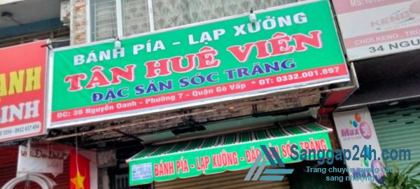 Sang Nhượng Cửa Hàng Bánh Pía Lạp Xưởng Nằm Mặt Tiền Đường Nguyễn Oanh, phường 7, Quận Gò Vấp.