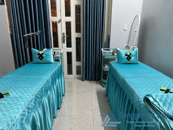 Sang tiệm tóc - nail