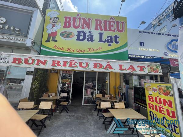 Sang Nhượng Quán Hoặc Cho Thuê Mặt Bằng Tại Đỗ Xuân Hợp, Quận 9.