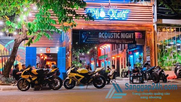 Sang Nhượng Quán Cafe Nằm Mặt Tiền Đường Đoàn Kết Thành Phố Thủ Đức.