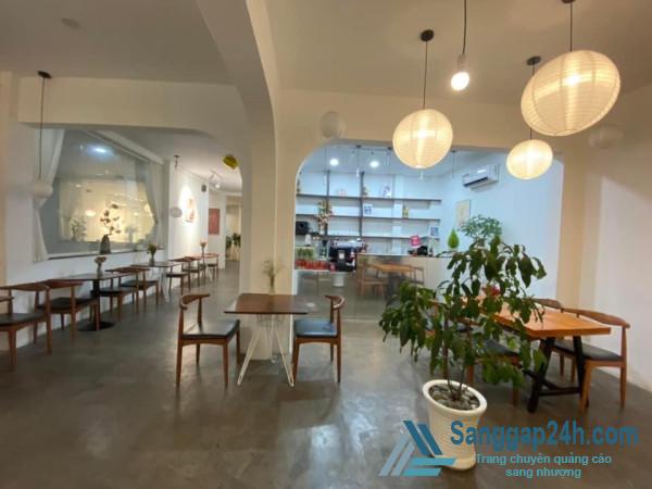 Sang Nhượng Quán Cafe Nằm Khu Dân Cư Đông Đúc Trung Tâm Quận Bình Thạnh.