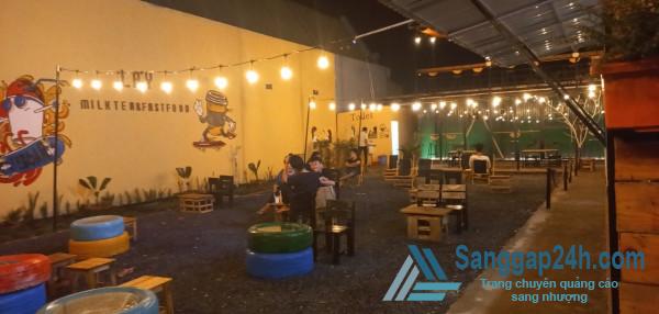 Quán trà sữa - sinh tố