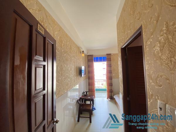 Cần Sang Nhượng Lại Khách Sạn Mặt Tiền Đường Phan Xích Long Quận Phú Nhuận.