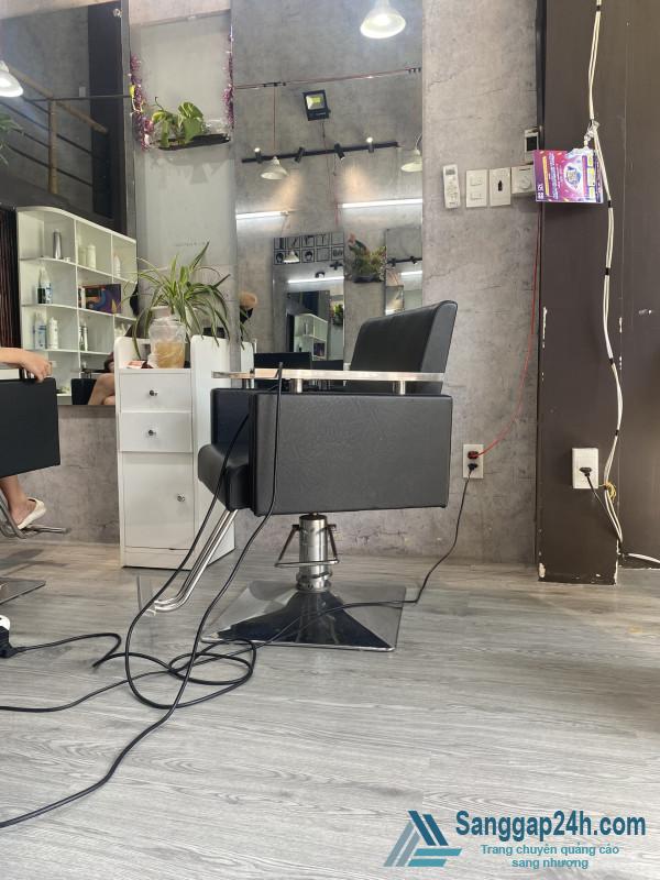 Sang tiệm tóc - nail