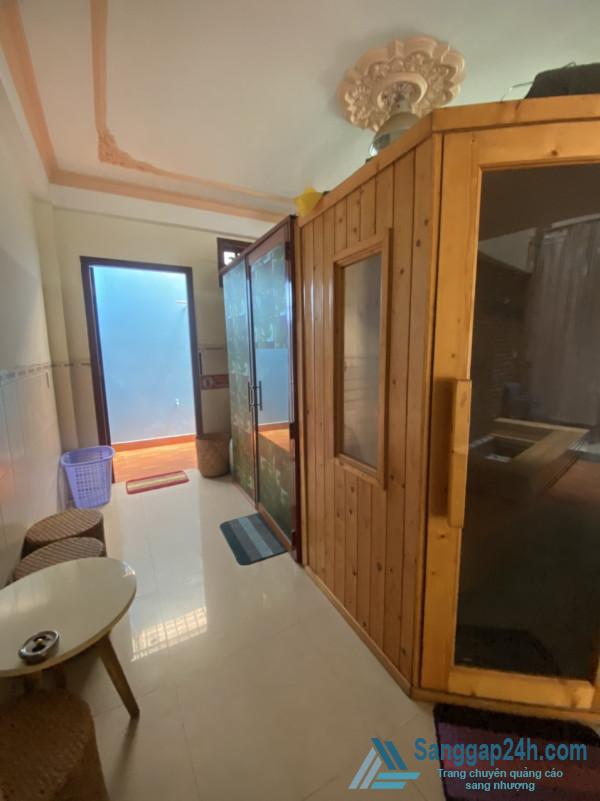 Sang massage - xông hơi