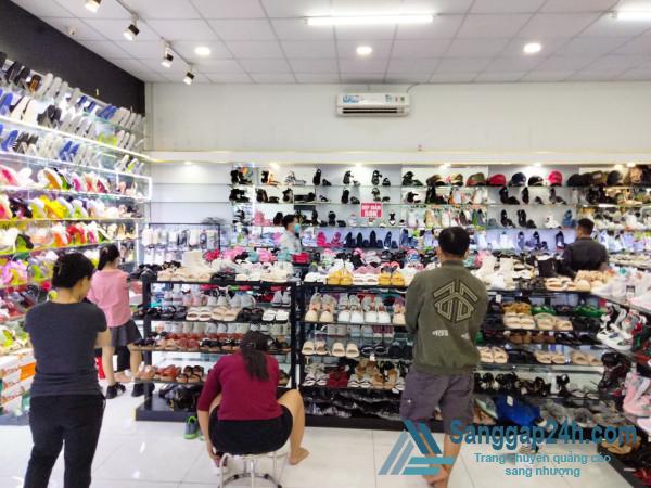 Sang Nhượng Shop Giày Nằm Mặt Tiền Đường Nguyễn Thị Tú Quận Bình Tân.