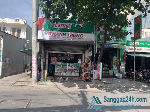 Sang Nhượng Tiệm Sửa Xe Máy Tại Trung Tâm Quận Bình tân.