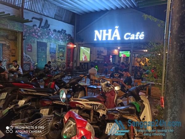 Sang Nhượng Quán Cafe Tại Trung Tâm Quận 12.