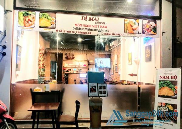 Sang Nhà Hàng Ở Trung Tâm Quận 1.