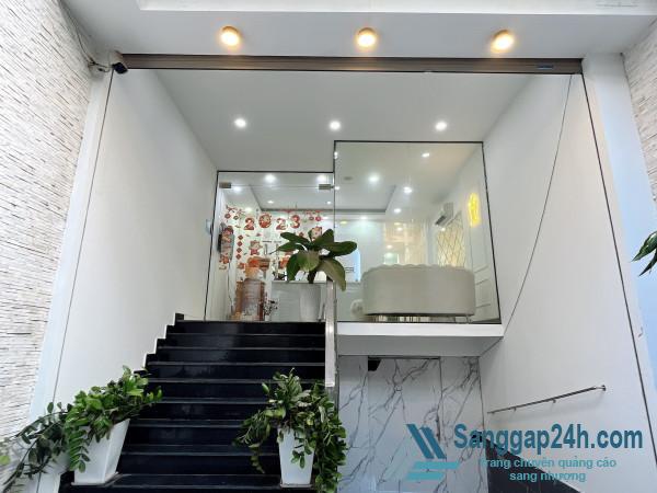 Sang Nhượng Nhanh Spa Ở Quận 5.