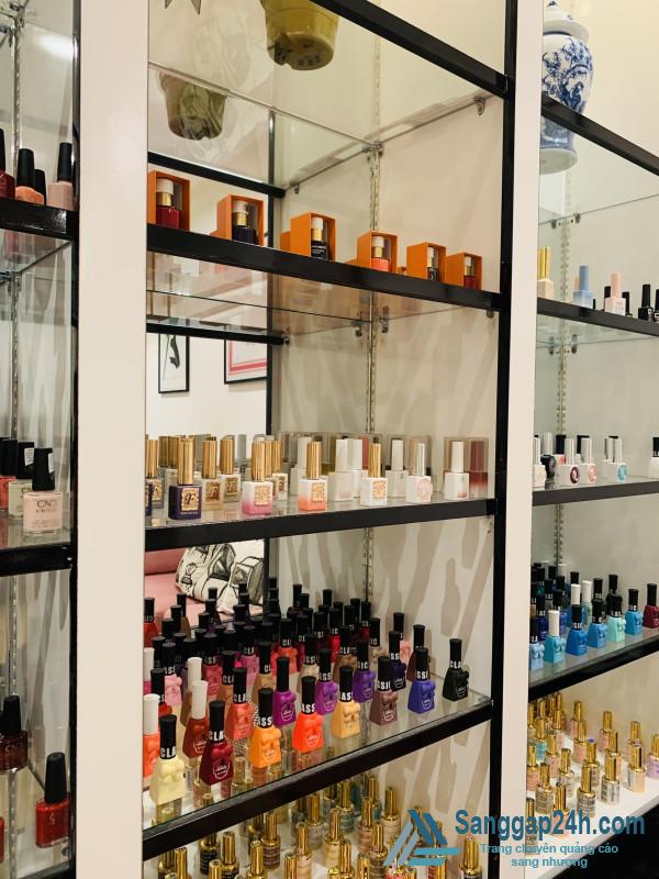 Sang tiệm tóc - nail